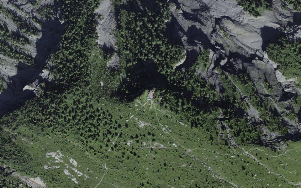 Luftbild mit Messpunkt: Doldenhornhütte SAC