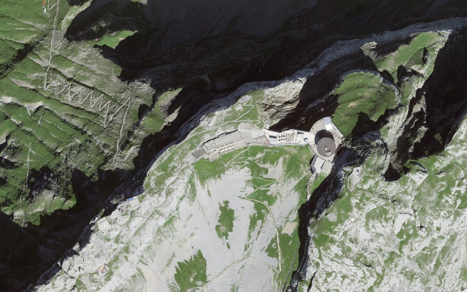 Luftbild mit Messpunkt: Pilatus Kulm