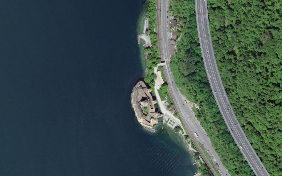 Luftbild mit Messpunkt: Château de Chillon